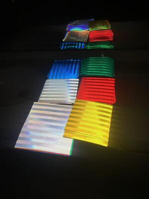 Durabilité 7 ans, feuille de film réfléchissant acrylique flexible de qualité prismatique à haute intensité